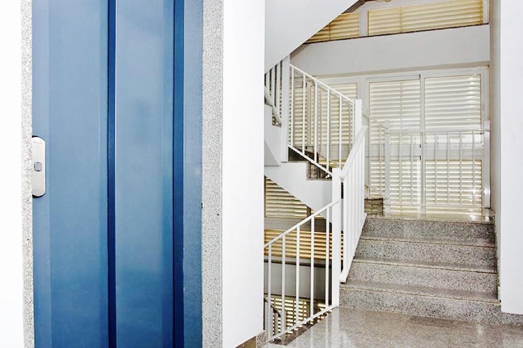 Apartamentos Boutique Colomeras 오로페사델마르 외부 사진